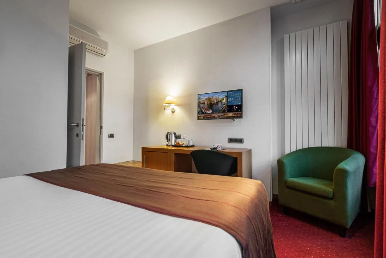 Hotel Bourgoensch Hof Μπριζ