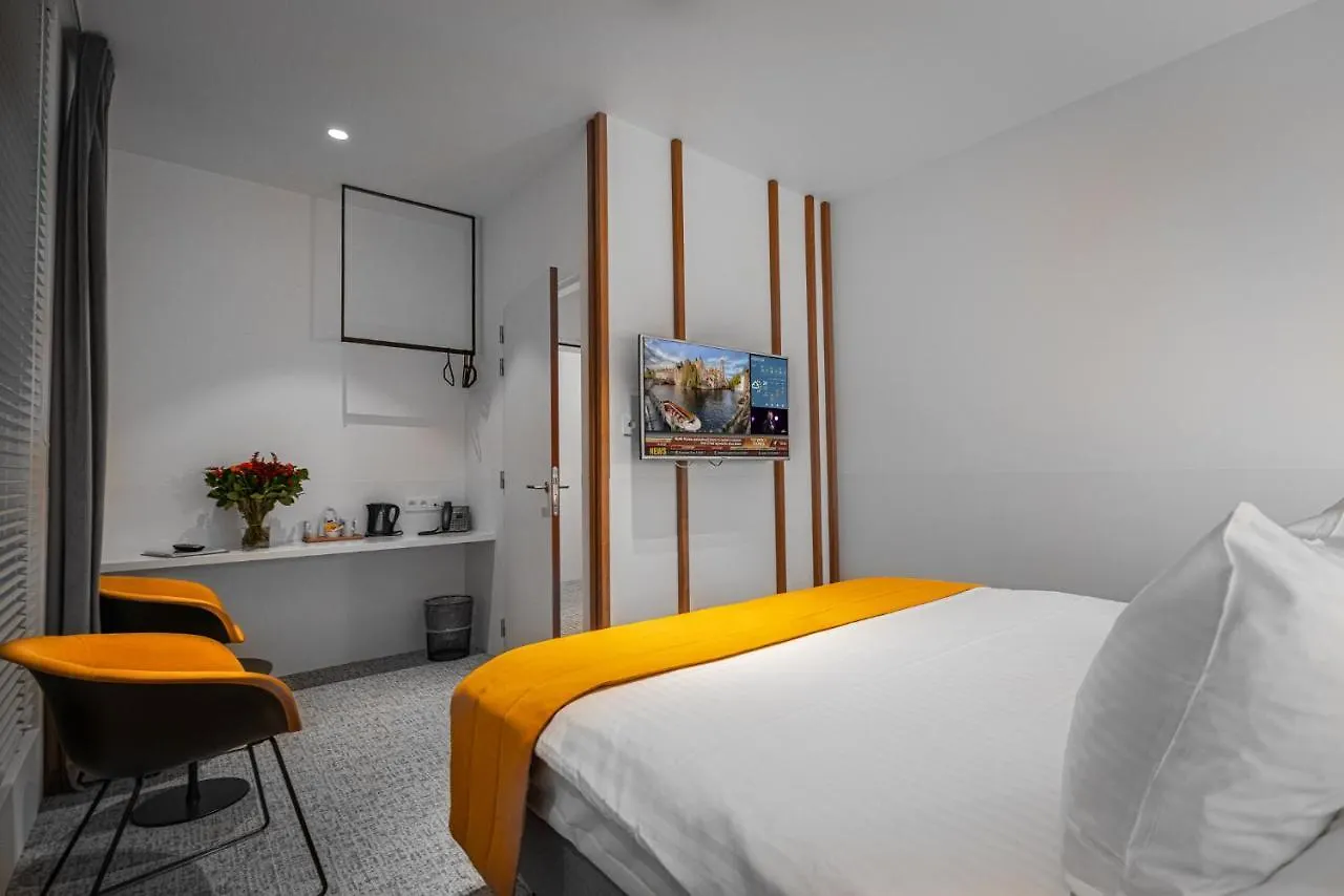 Hotel Bourgoensch Hof Μπριζ