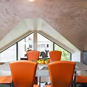 https://oceanic.varna-hotels.com