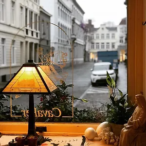 Otel Cavalier, Brugge